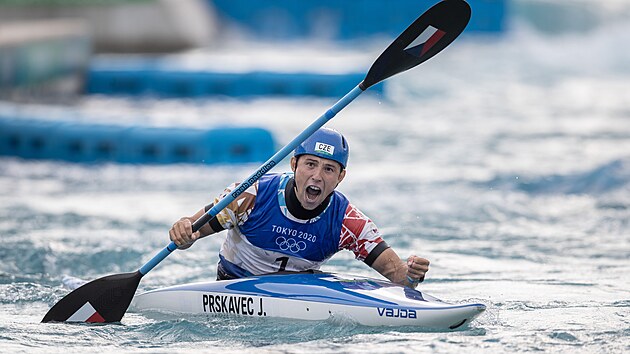 Kajak Ji Prskavec vybojoval pro eskou olympijskou vpravu v Tokiu druhou zlatou medaili! Do finle zvodu vodnch slalom vstoupil jako pln posledn a suvernn vyhrl s nskokem 3,22 sekundy ped Slovkem Grigarem. (30. ervence 2021)