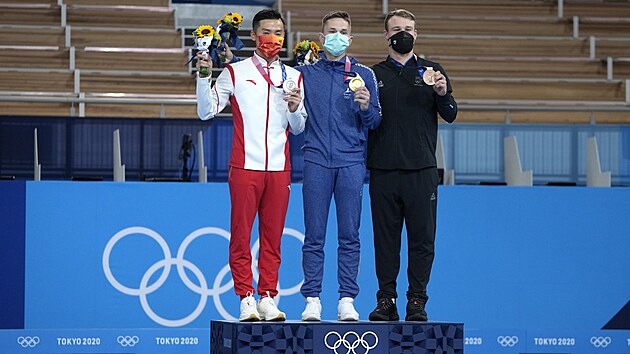 Ivan Litvinovi vybojoval prvn medaili pro Blorusko. Zvtzil ve skocch na trampoln. (31. ervence 2021)