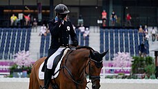 Miloslav P�íhoda v sout�i ve v�estrannosti na olympijských hrách v Tokiu. (30....