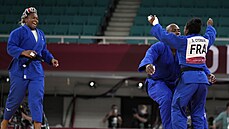 Francouz�tí judisté Romane Dicková, Teddy Riner a Sarah Leonie Cysiqueová...
