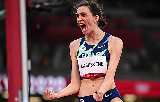 Ruská výkaka Marija Lasickeneová se raduje na olympijských hrách v Tokiu.