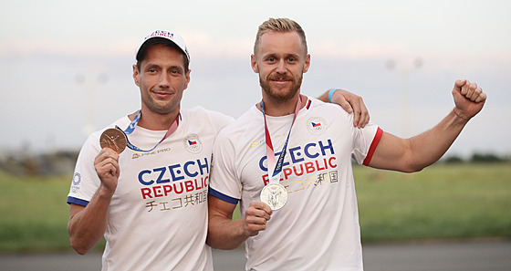 Z olympijského Tokia se vrátili s medailemi, uspjí Jakub Vadlejch (vpravo) a Vítzslav Veselý i na MS v Eugene?