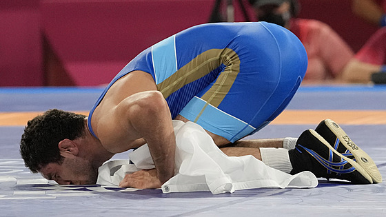 Olympijský turnaj volnostylařů do 74 kg vyhrál ruský zápasník Zaurbek Sidakov.