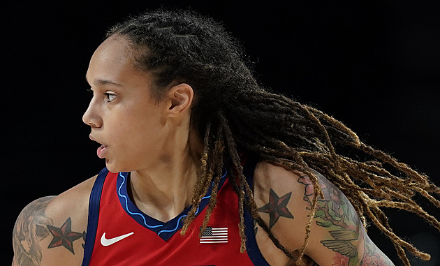 Basketbalistka Grinerová chce po propuštění z ruského vězení znovu hrát WNBA