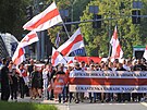 Lidé v polském Blostoku protestují proti bloruskému reimu. (8. srpna 2021)