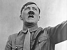 Exaltovaný Adolf Hitler bhem jednoho z projev. do poslední chvíle byl...