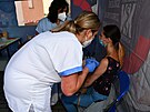 Zdravotníci krnovské nemocnice v úterý v Osoblaze naokovali celkem 151...