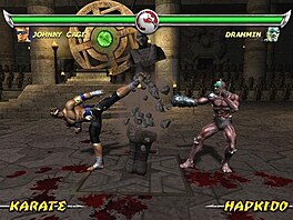 Pehlednosti série nepomohlo vydání Deadly Alliance v roce 2002. Z názvu...