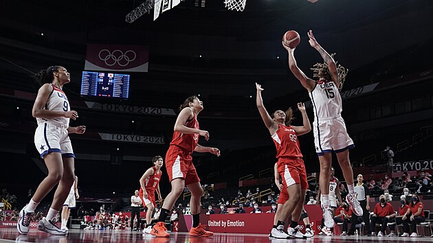 Americk basketbalistka Brittney Grinerov stl na japonsk ko ve finle...