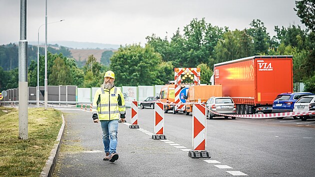 V pondl se idim oteve zrekonstruovan sek dlnice D1 MirooviceHvzdonice. (1. srpna 2021)