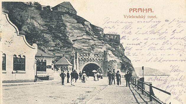 Severn strana Vyehradskho tunelu postavenho v letech 1902-1905