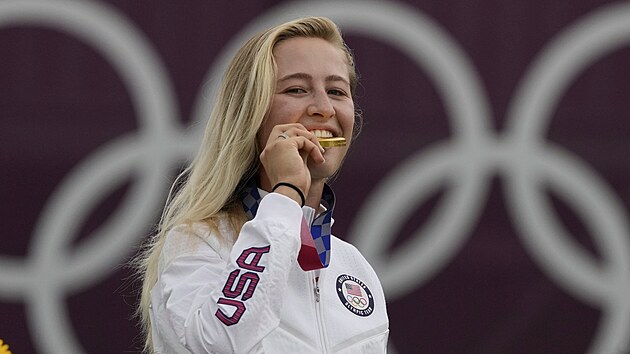 Nelly Kordová (USA) je vítzkou enského golfu na letních olympijských hrách...