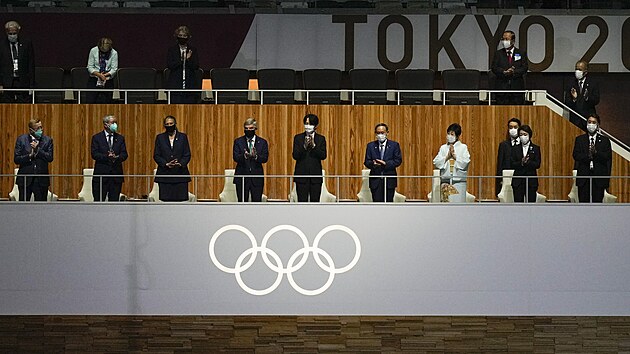 Olympijt a vldn pedstavitel tleskaj pi zvrenm ceremonilu na...