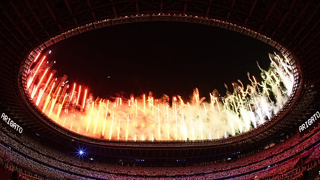 Ohostroj na konci zvrenho ceremonilu letnch olympijskch her 2020. Nedle 8. srpna 2021, Tokio, Japonsko