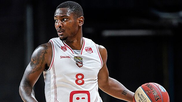 Sterling Gibbs v blm dresu belgickho klubu Antwerp Giants