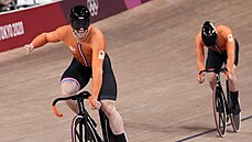 Harrie Lavreysen z  Nizozemska  víttězí v boji o zlatou medaili během závodu ve...