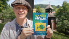 Jan Opat�il nejen�e sám aktivn� ryba�í, ale do sv�ta ryb zasv�cuje i d�tské...