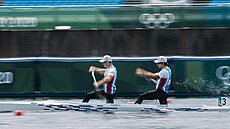 Bratři Martin a Petr Fuksové v olympijské rozjížďce kanoistů na 1000 metrů.