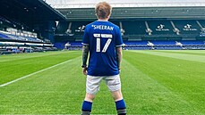 Ed Sheeran se stal sponzorem anglického fotbalového klubu Ipswich Town, kterému...