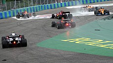 Na Velké cen Maarska formule 1 na Hungaroringu se bouralo.