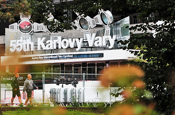 Přípravy na 55. Mezinárodní filmový festival Karlovy Vary, který začíná v...