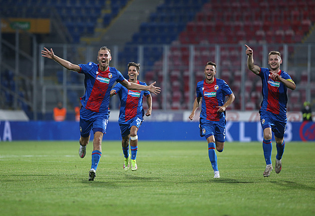 Nervy až do konce. Plzeň dokonala obrat s The New Saints po penaltách