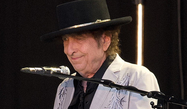 Byl jsem ujištěn, že je to běžné. Bob Dylan se omluvil za podpisy strojem