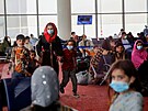 Evakuovaní lidé z Afghánistánu míí pry ze zem, napíklad do Spojených...