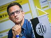 Martin Vozábal na tiskové konferenci eskobudjovického Dynama.
