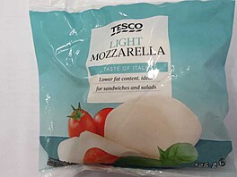 Potravinsk inspekce zjistila zvadnou mozzarellu z dovozu v prodejnch...