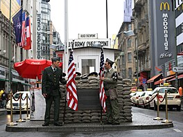 Checkpoint Charlie (duben 2015)