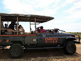 Návtvníci keské národní rezervace Masaj Mara si mohou uít safari jet víc....