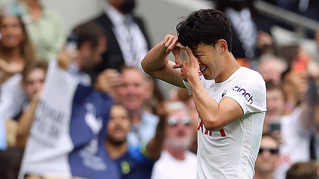 Son Hung-min z Tottenhamu slav svj gl proti Manchesteru City.