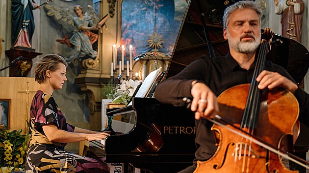 Koncert violoncellisty Jiřího Bárty a klavíristky Terezie Fialové v bezděkovském kostele sv. Prokopa (31. 7. 2021)