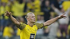 Erling Haaland dává u� pátý gól Borussie. V utkání s Frankfurtem zaznamenal...