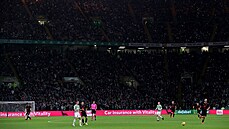 Pohled na zaplněné tribuny Celtic Parku při utkání 3. předkola Evropské ligy s...