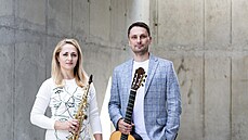 The Six & Sax Duo tvoí saxofonistka Magdalena Jakubska-Szymiec a kytarista...