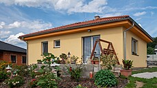 Paní Jitka byla na stavb� tém�� po�ád. Psala si i sv�j vlastní stavební deník. 