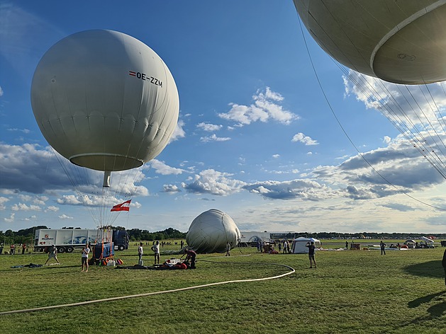 NÁZOR: Proč je zajímavé sledovat souboj balonů – Pohár Gordona Bennetta?