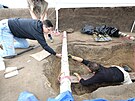 Archeologové pi výzkumu u Duník na Litomicku.