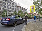 Stední ást Americké tídy v Plzni je nov uzavena pro auta mimo MHD. Vjezdy...