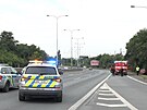 Nehoda na Jin spojce v Praze, pi kter se zranil idi osobnho auta. (29....
