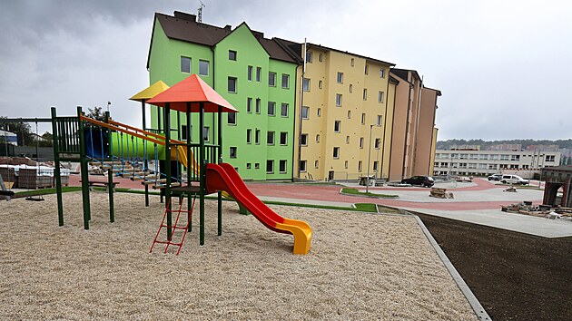 Nově opravené domy v chebské Wolkerově ulici.