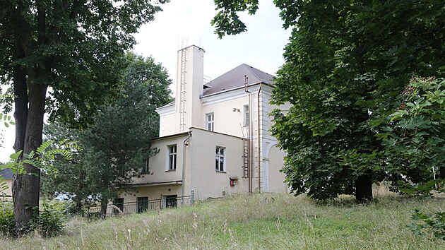 Barokní zámek v Hliňanech na Ústecku