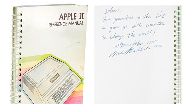 Manul k osobnmu potai Apple II s vnovnm od Steva Jobse.
