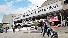 Návštěvníci 55. ročníku Mezinárodního filmového festivalu Karlovy Vary.