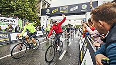 Start cyklistického závodu L’Etape
