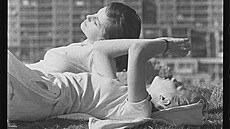 Kopec u Milí�ovského lesa lákal k procházkám a posezení od svého vybudování.