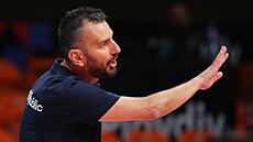 �ecký trenér �eských volejbalistek Giannis Athanasopoulos