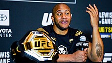 MMA zápasník Ciryl Gane se v létě stal prozatímním šampionem těžké váhy UFC. Za...